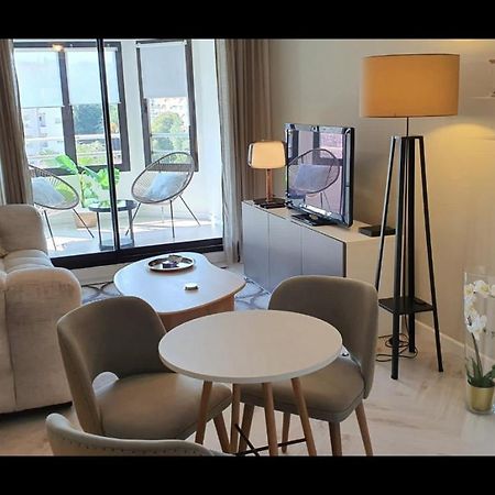 Beautiful Apartment Design Next To The Sea أنتيب المظهر الخارجي الصورة